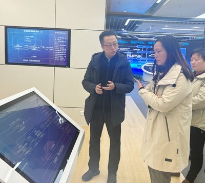 廣西日報赴貴陽貴安調研 大數據產業經驗與網絡工程發展啟示